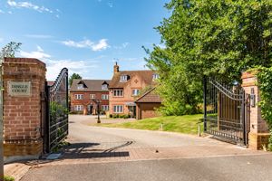 Photo 22- click for photo gallery